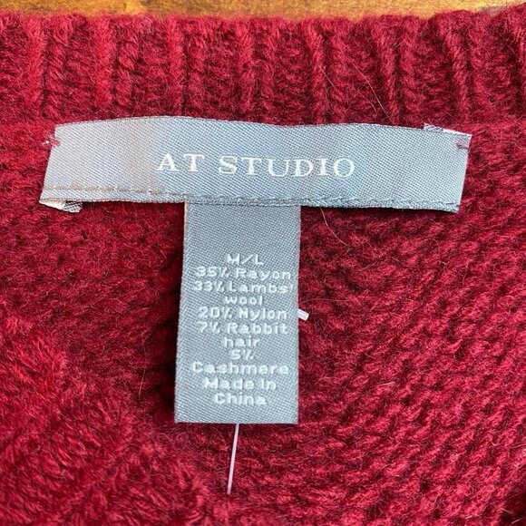 At Studio NWT womens Cashmere Lambswool Rabbit Hair knit shawl Size M/L - Picture 3 of 8
